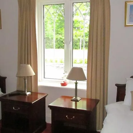 Gate Alojamento de Acomodação e Pequeno-almoço Portumna